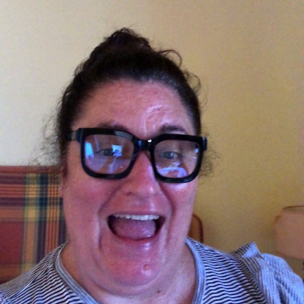 Meet your Posher, Stephanie